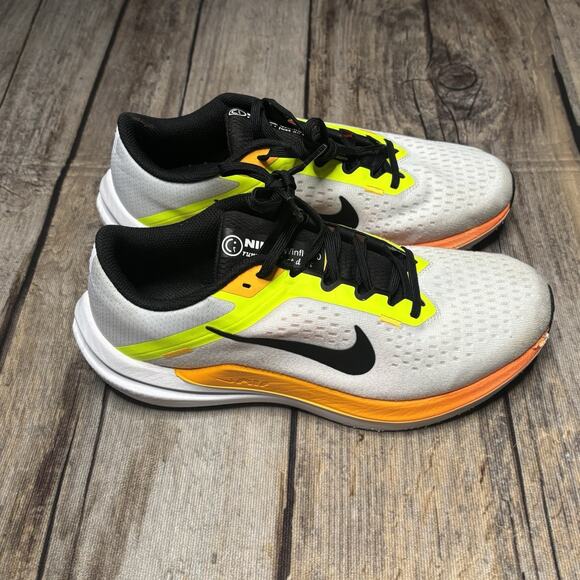 Nike Winflo 10 White Volt Laser Orange Mens Size 7.5 - Picture 3 of 12